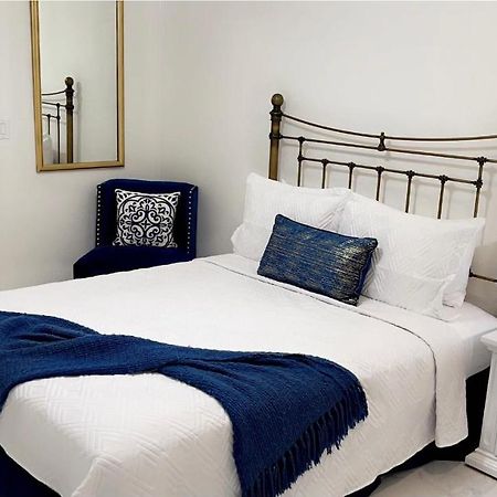 Guest House , 5 Min Away From Las Airport. Лас-Вегас Экстерьер фото